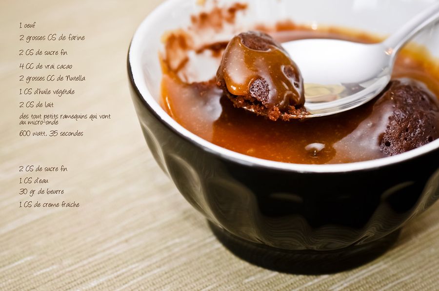 Tasse de gâteau au Nutella, prêt en 5 minutes.